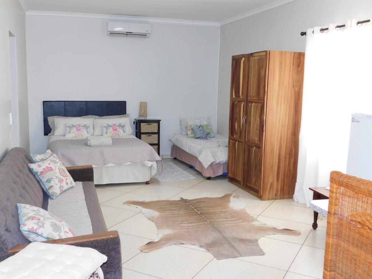 Meteorite Rest Camp Ξενοδοχείο Grootfontein Εξωτερικό φωτογραφία