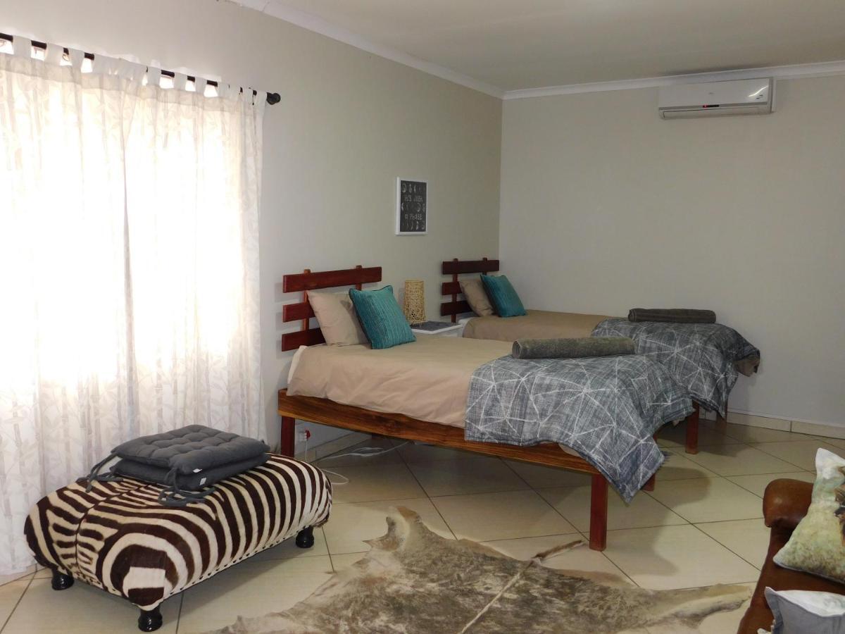 Meteorite Rest Camp Ξενοδοχείο Grootfontein Εξωτερικό φωτογραφία