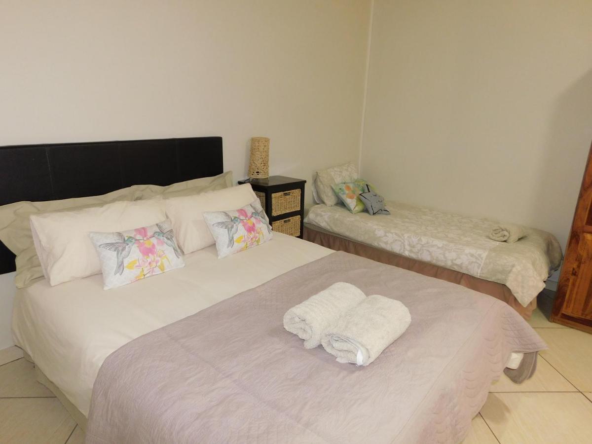 Meteorite Rest Camp Ξενοδοχείο Grootfontein Εξωτερικό φωτογραφία